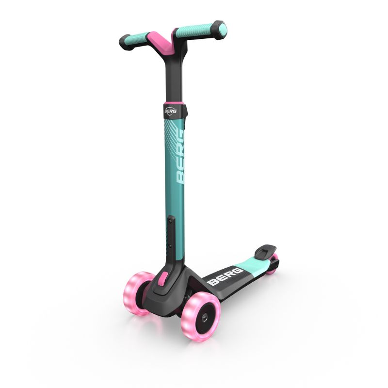 BERG Nexo Foldable Scooter - with Light Up Wheels